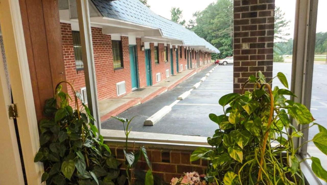 Budget Inn Franklinton Esterno foto