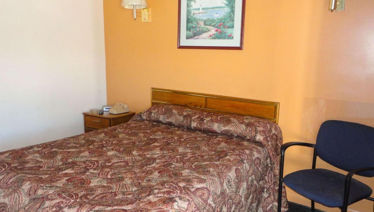 Budget Inn Franklinton Esterno foto