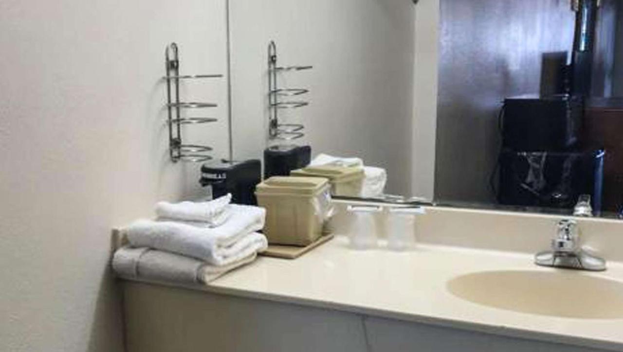 Budget Inn Franklinton Esterno foto