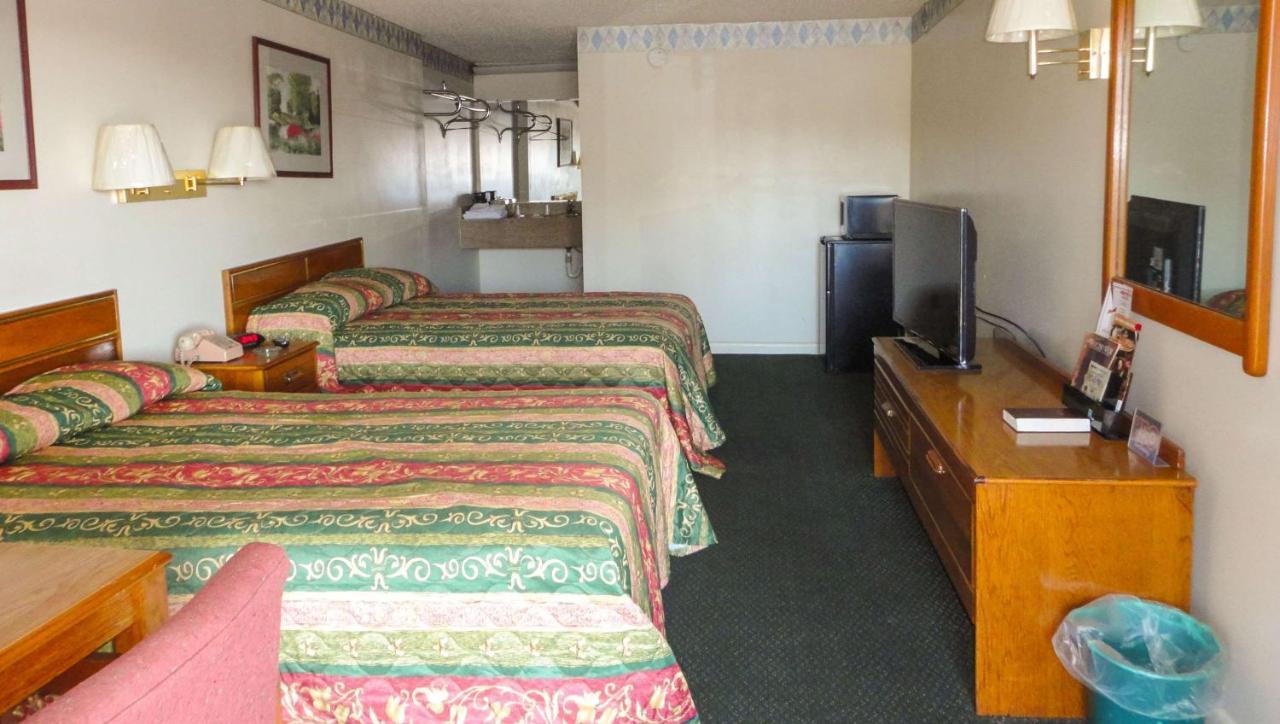 Budget Inn Franklinton Esterno foto