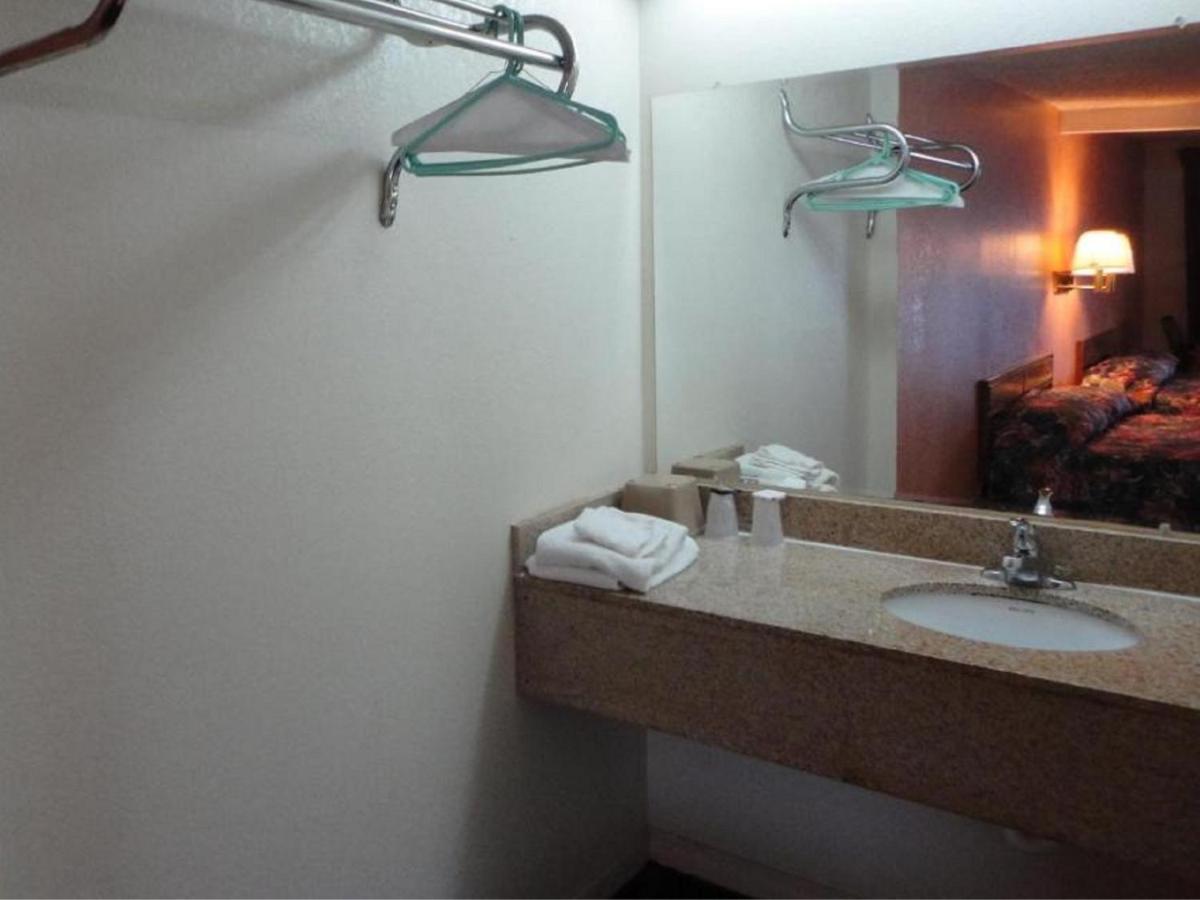 Budget Inn Franklinton Esterno foto